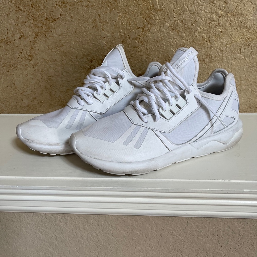 Women’s Adidas Shoes